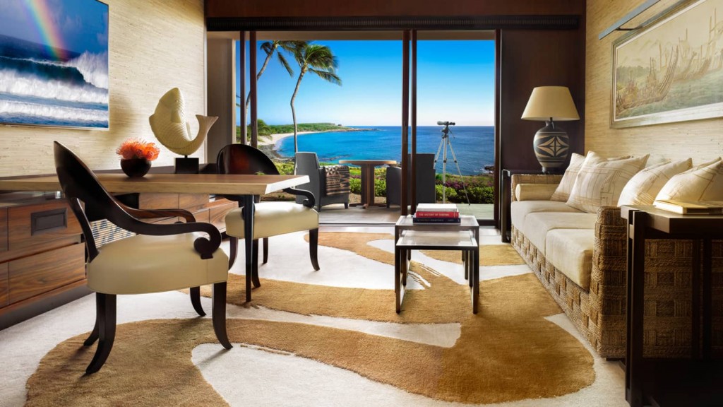our Seasons Resort Lanai, Hawaii offering private charter flights to their hotel