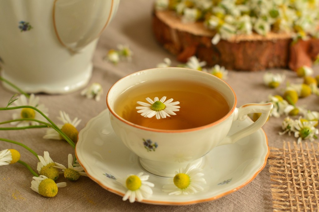 Chamomile tea can help to relax the body and reduce anxiety