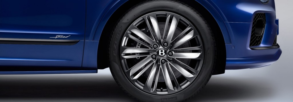 The 2021 new Bentley Bentayga Speed