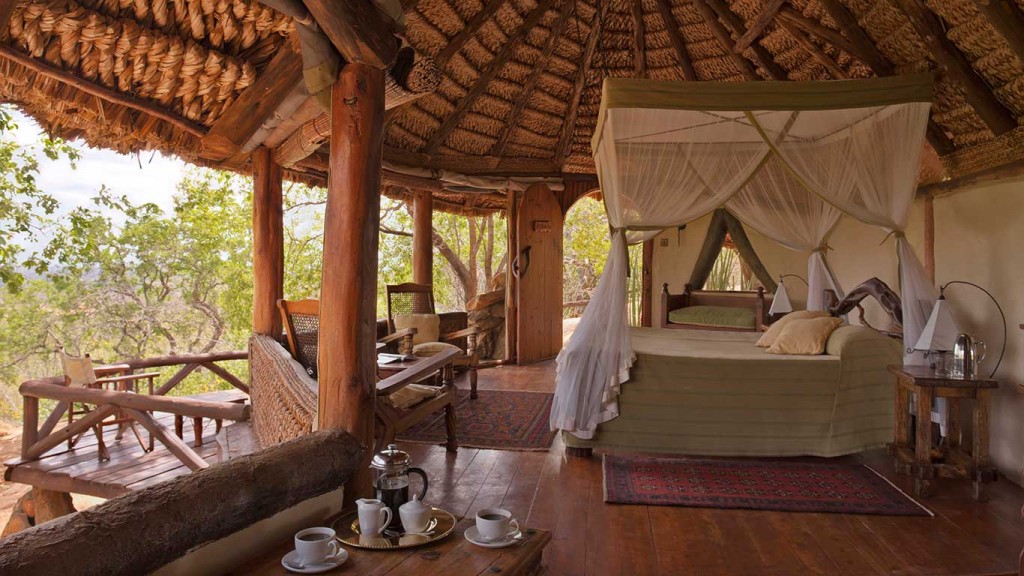 Luxury hotels resorts in Kenya. Elsa's Kopje Lodge