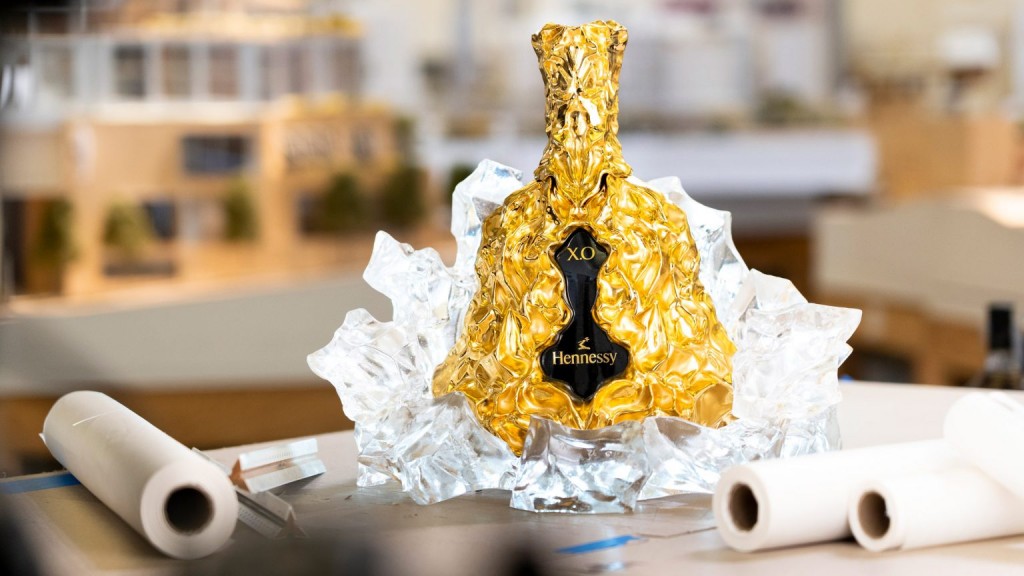Hennessy collaborates with Frank Gehry to unveil golden limited-edition in honour of the X-O 150th anniversary