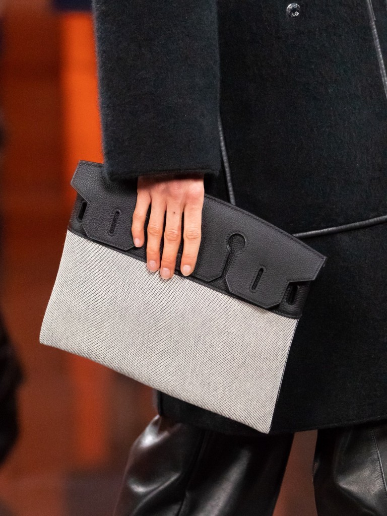 The canvas clutch from the 3-in-1 Birkin