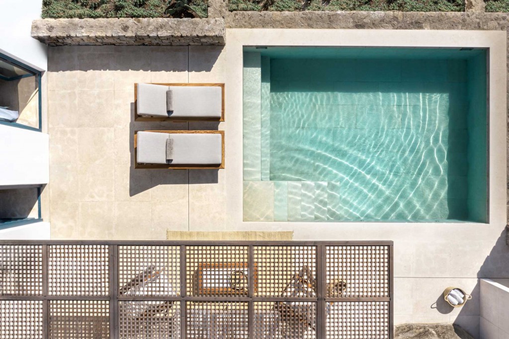 A private pool at one of the Cali Mykonos residences
