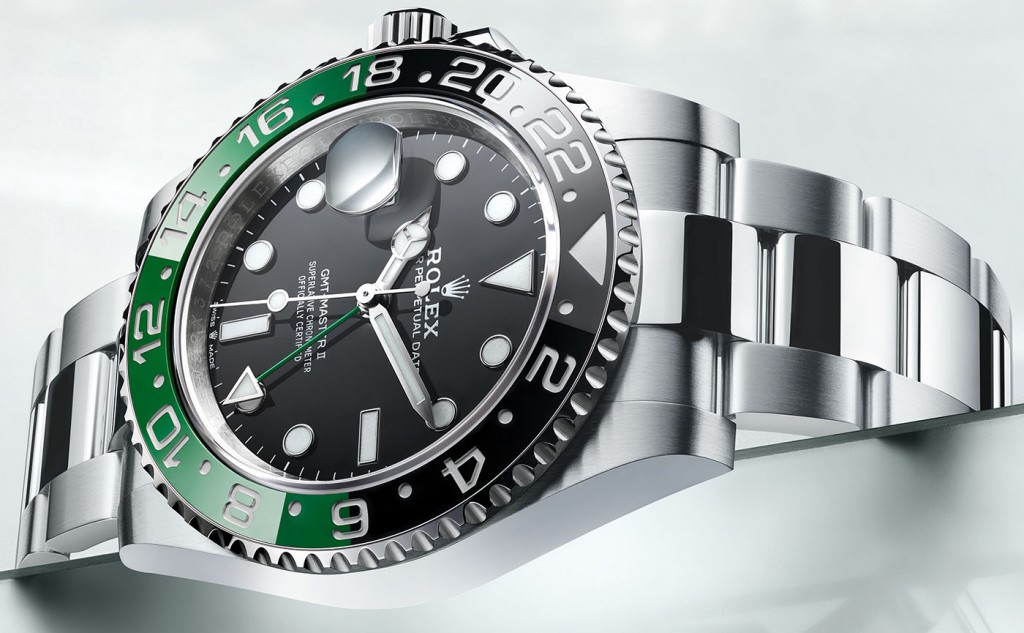 The nickname for the rolex Oyster Perpetual GMT-Master II is green lantern